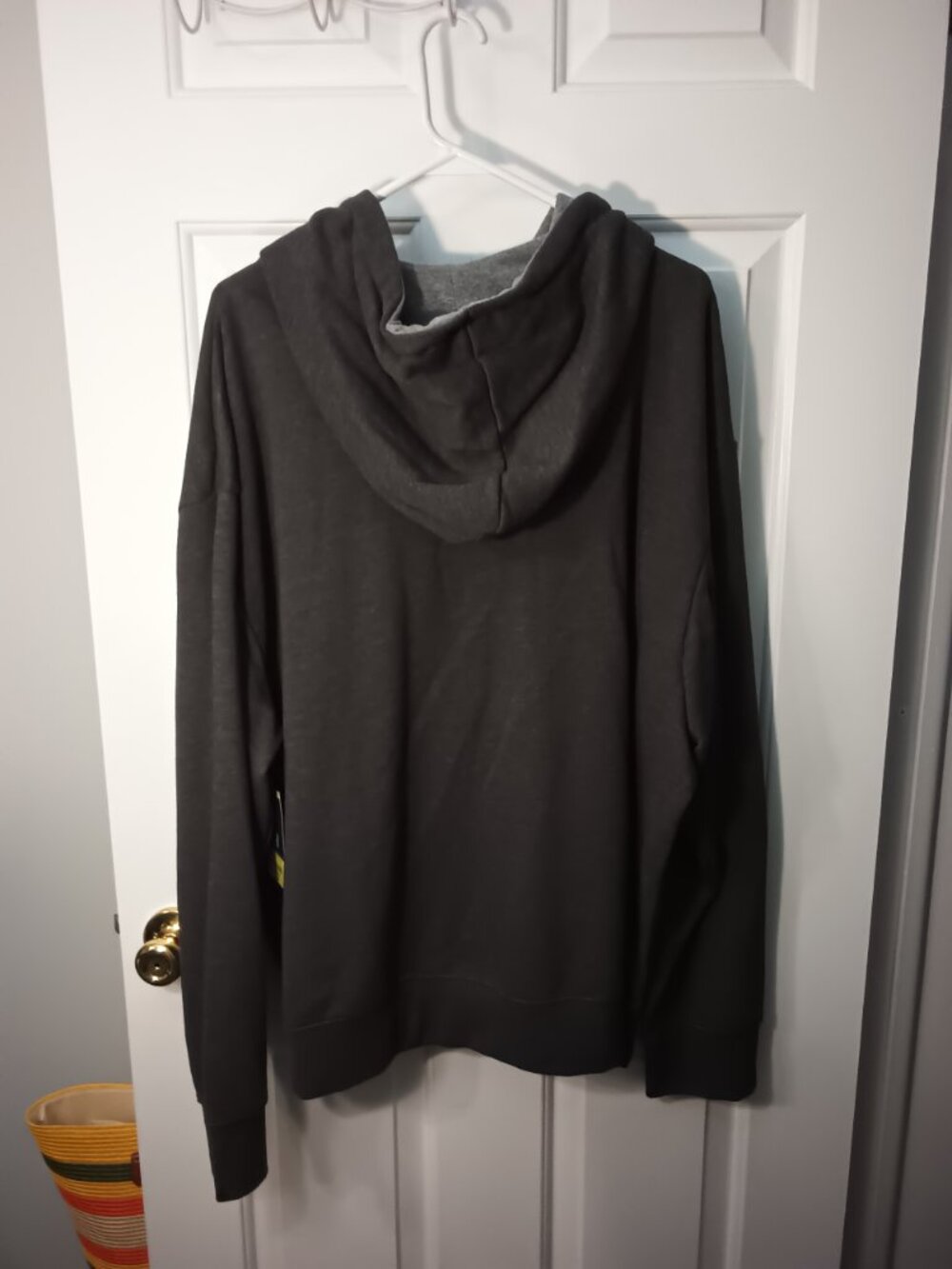 Mens Xersion Brand Black Zip-Up Hoodie with Gray Lining Size XXL - Picture 3 of 5